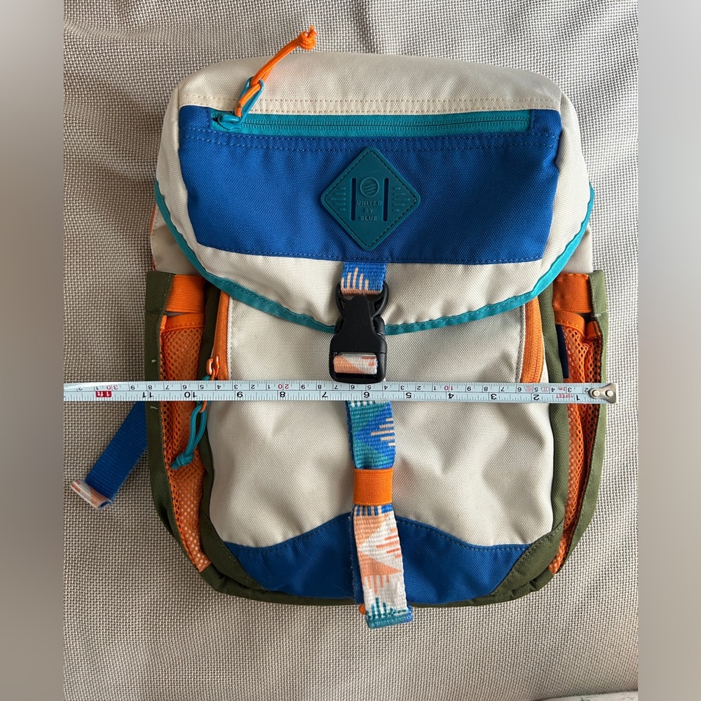 United By Blue 9L backpack - Picture 4 of 7